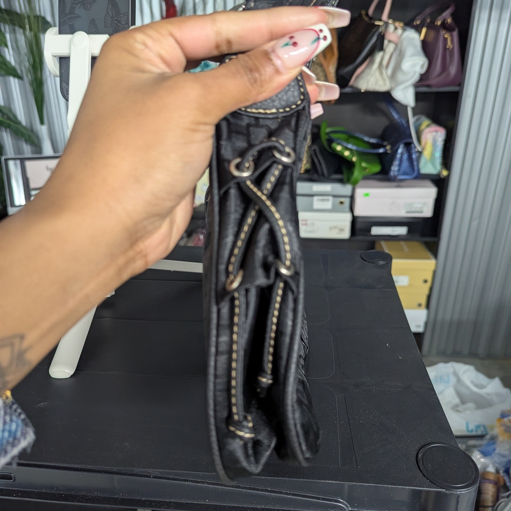 Source Unknown Black G-Emblem Shoulder Bag - Picture 2 of 4